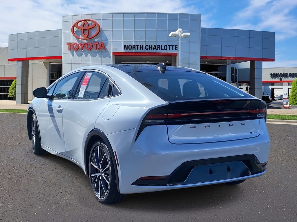 New 2026 Toyota Prius XLE image 8