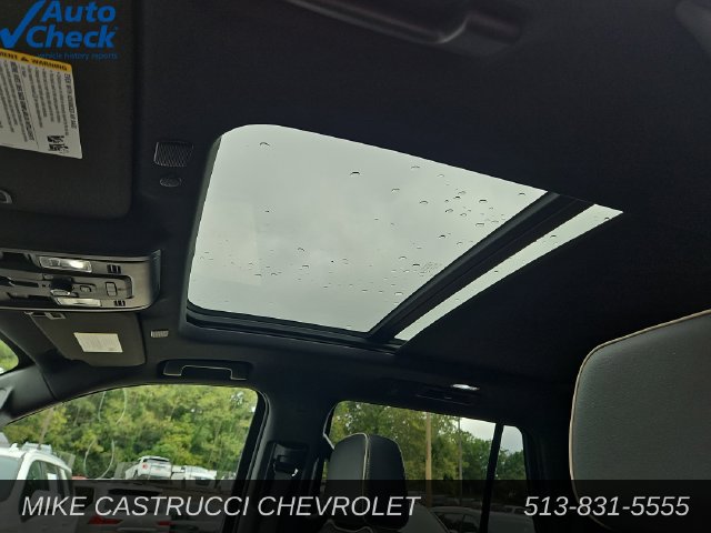 Used 2023 Chevrolet Tahoe Premier AWD/4WD image 21