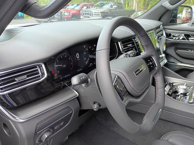 New 2026 Jeep Grand Wagoneer Summit w/ Premium Group III AWD/4WD image 11