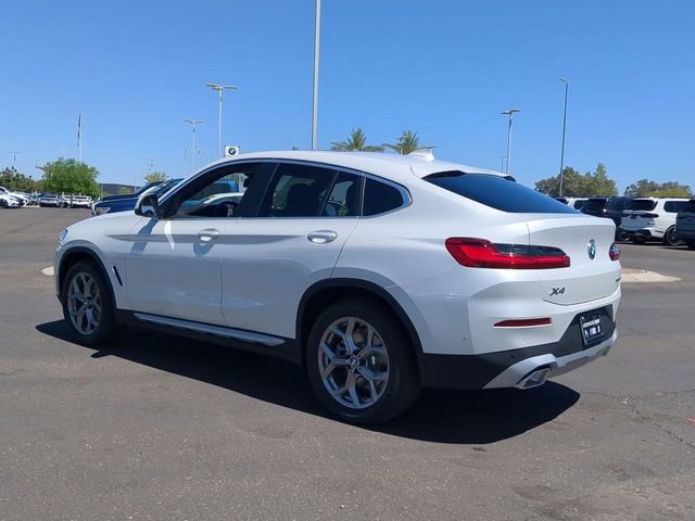 Used 2025 BMW X4 xDrive30i w/ Premium Package image 8