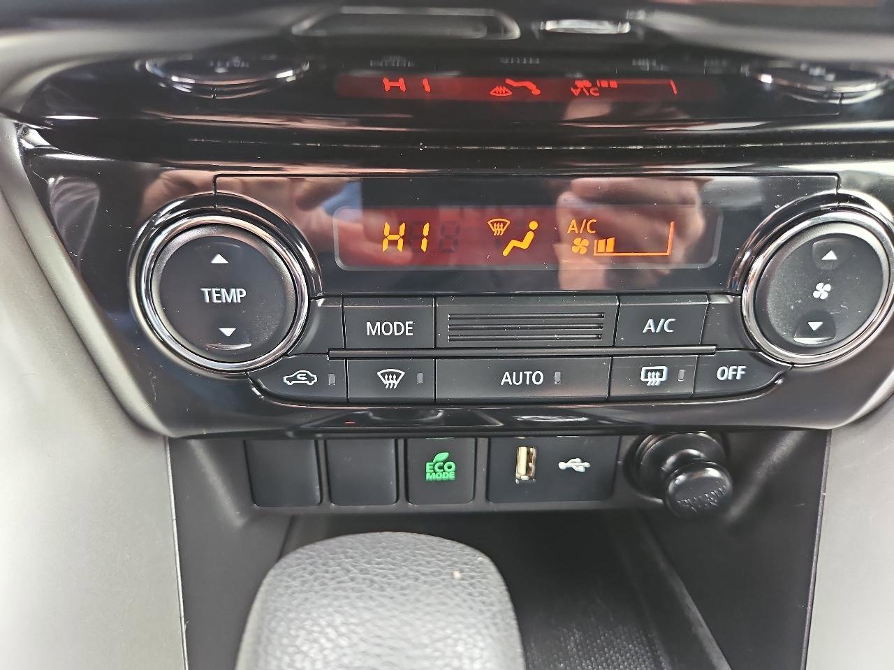 Used 2022 Mitsubishi Eclipse Cross ES image 31