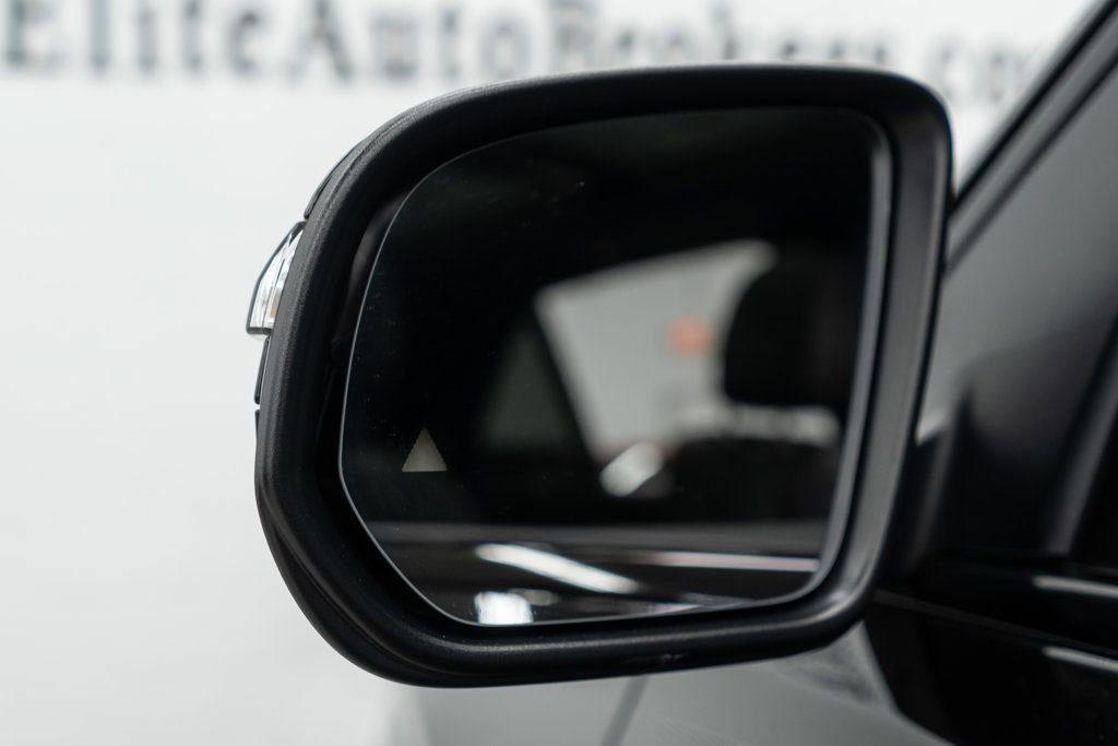 Used 2025 Mercedes-Benz GLE 350 4MATIC image 46