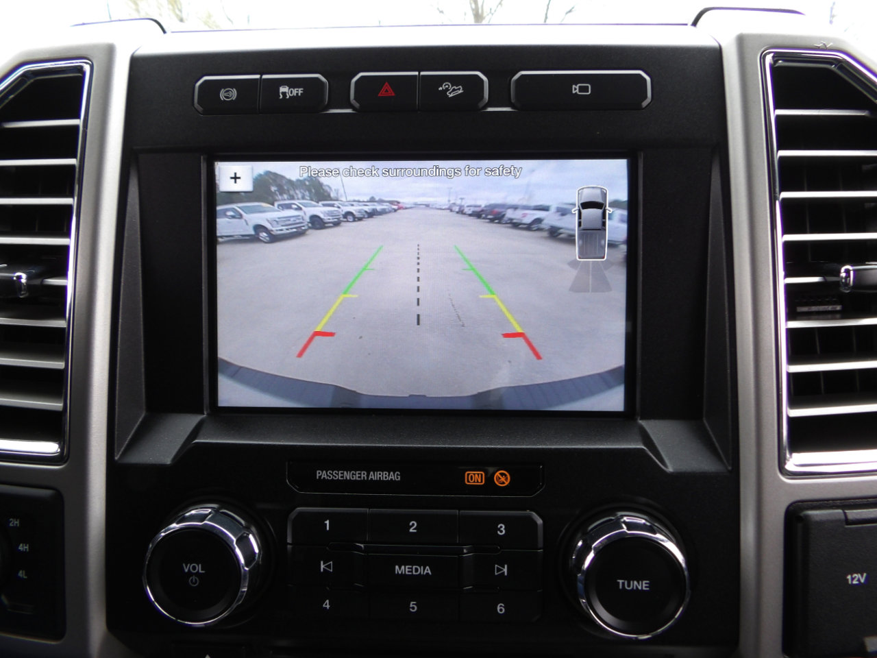 Used 2017 Ford F250 Lariat w/ Lariat Value Package image 26