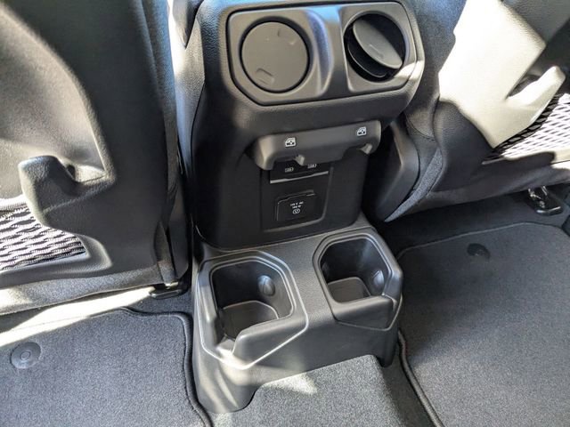 New 2026 Jeep Wrangler Unlimited Rubicon w/ Technology Group image 23