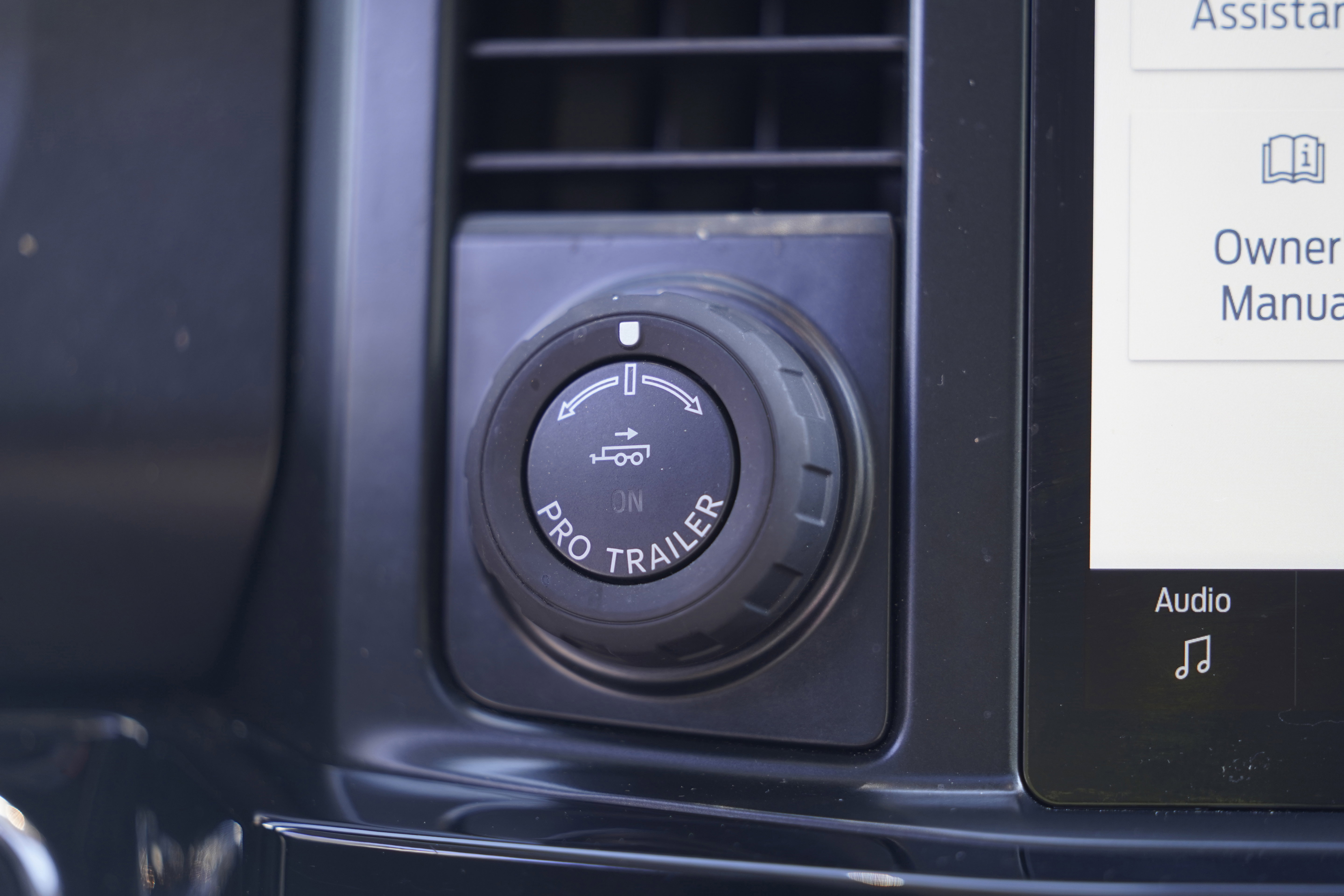 Used 2023 Ford F250 Lariat w/ Lariat Ultimate Package image 19