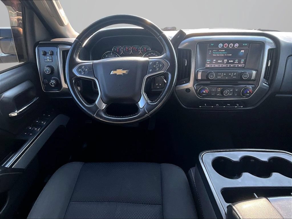 Used 2016 Chevrolet Silverado 2500 LT w/ Midnight Edition AWD/4WD image 6