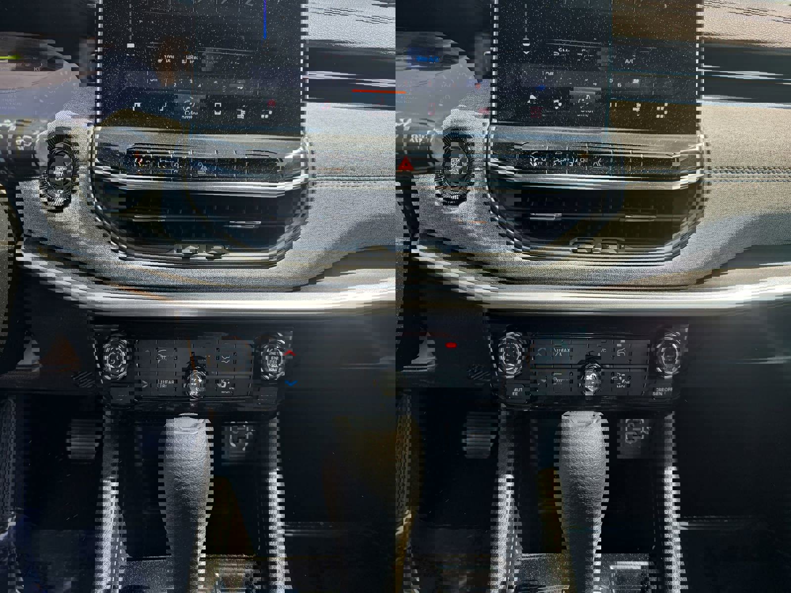 Used 2023 Jeep Compass Sport image 23