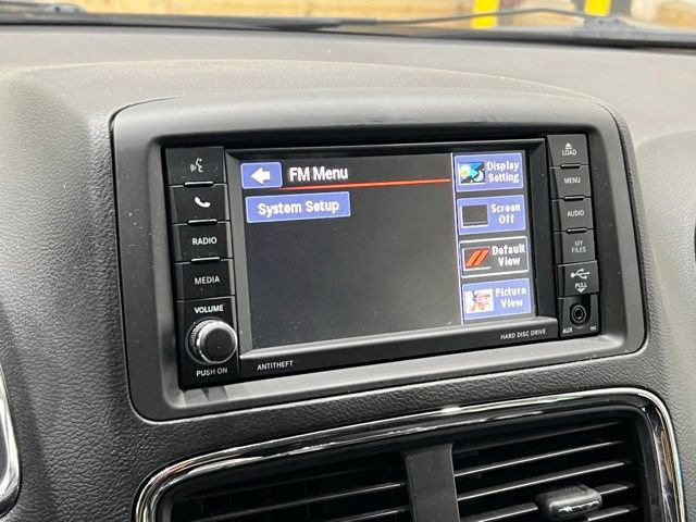 Used 2020 Dodge Grand Caravan SE FWD image 36