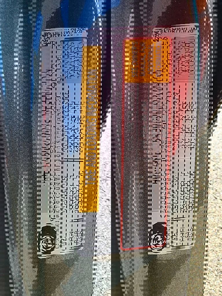 Used 2023 Chevrolet Traverse LT image 43