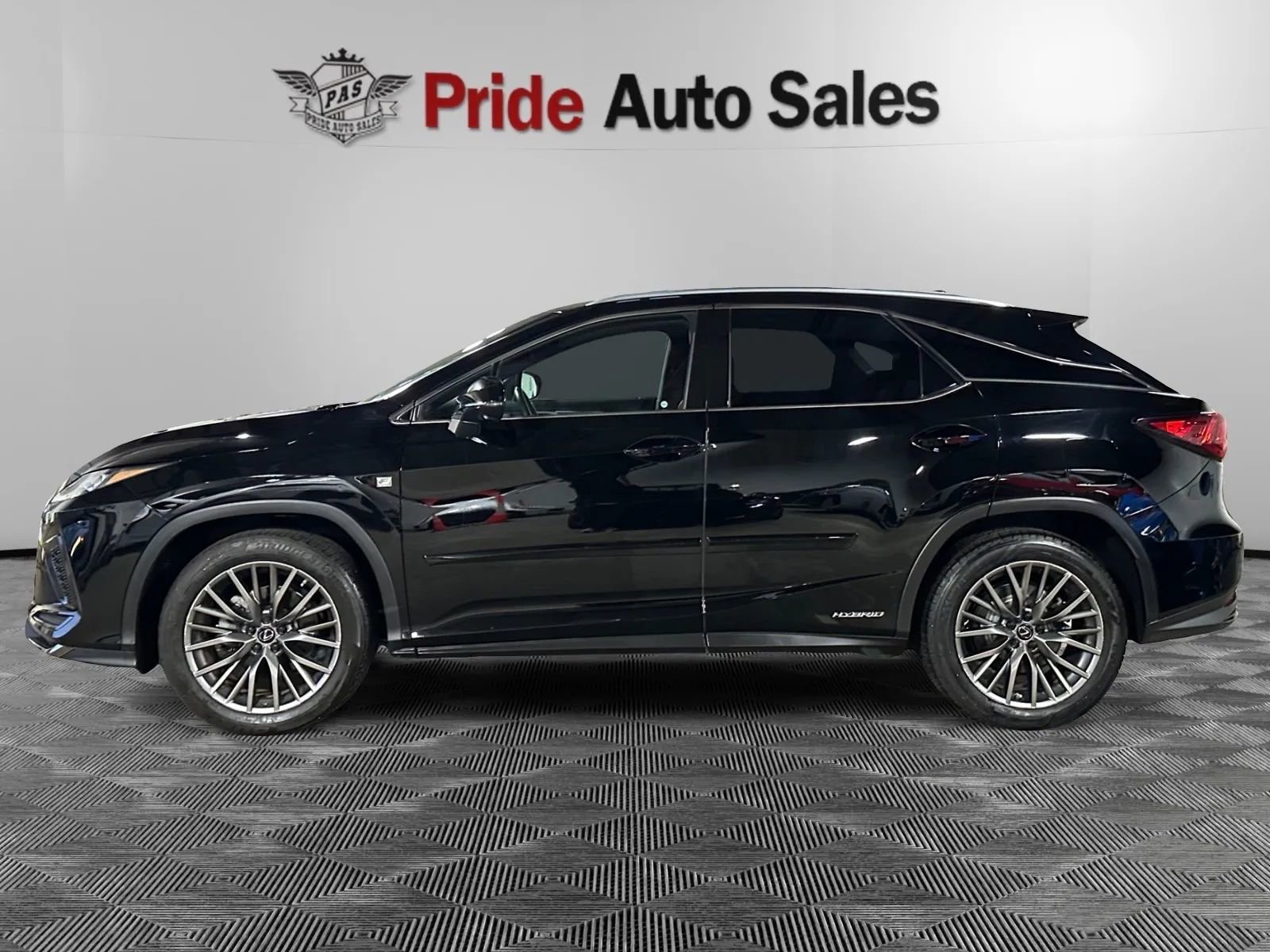 Used 2020 Lexus RX 450h F Sport w/ Accessory Package image 5