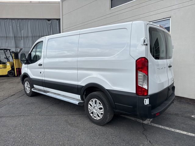 Used 2024 Ford Transit 250 Low Roof w/ Exterior Upgrade Package RWD image 3
