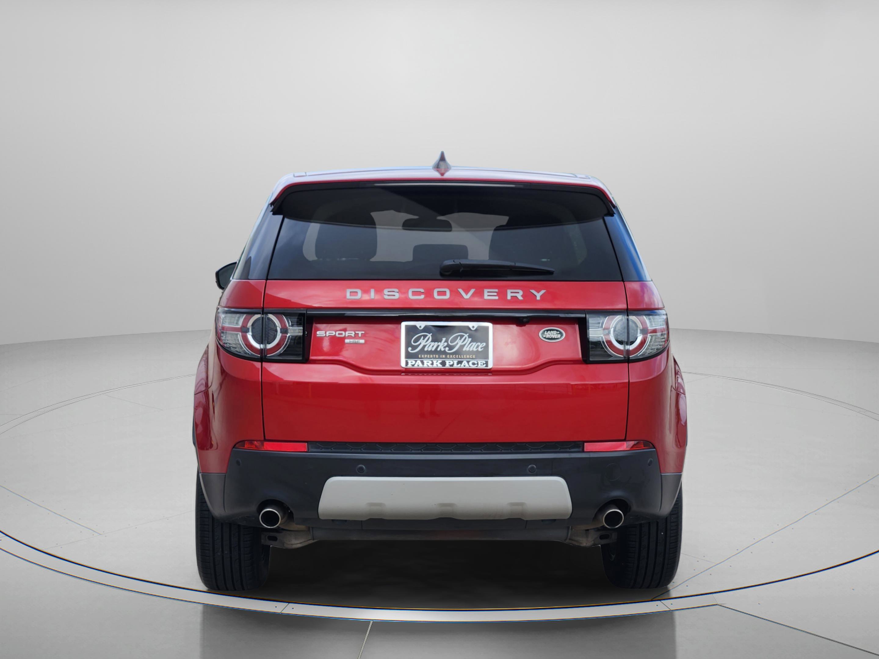 Used 2019 Land Rover Discovery Sport HSE AWD/4WD image 4