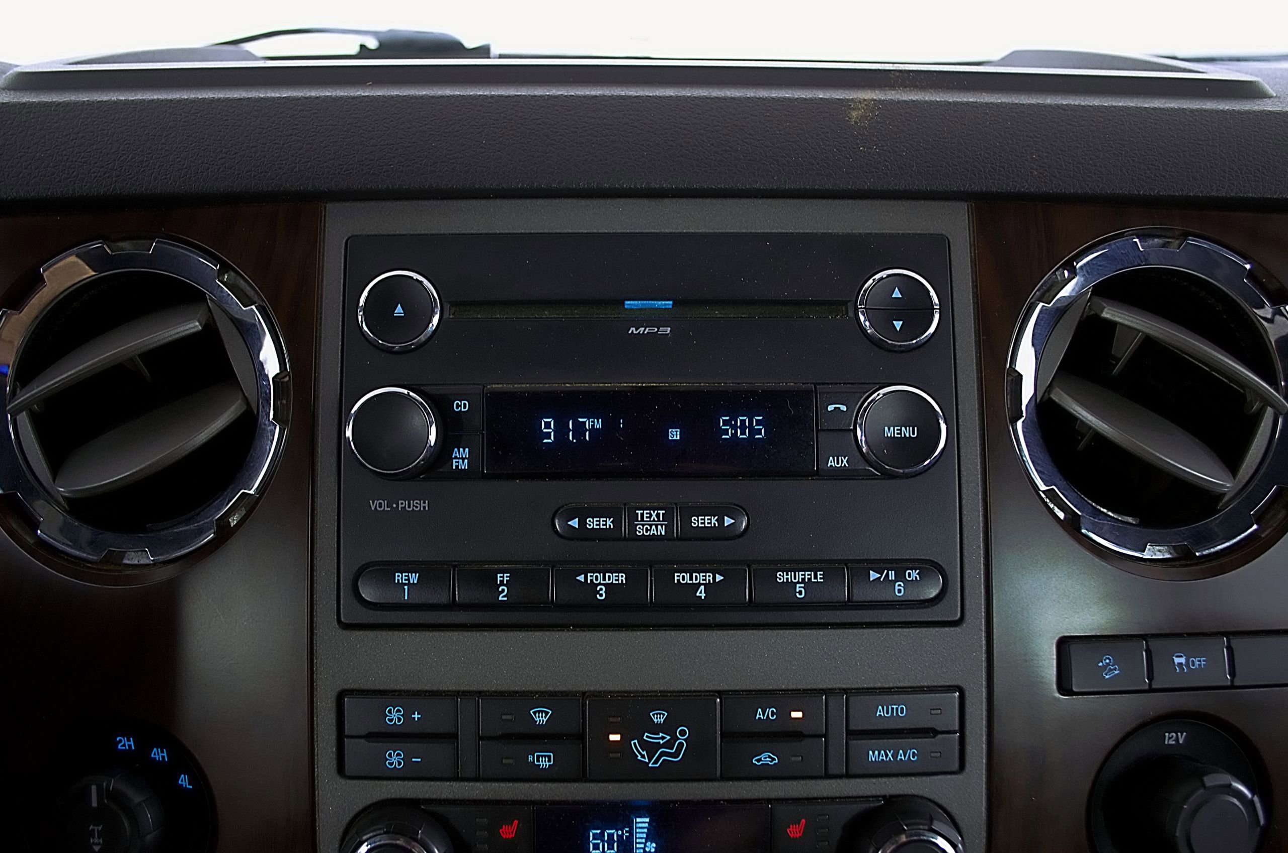 Used 2012 Ford F350 Lariat w/ Chrome Pkg image 24