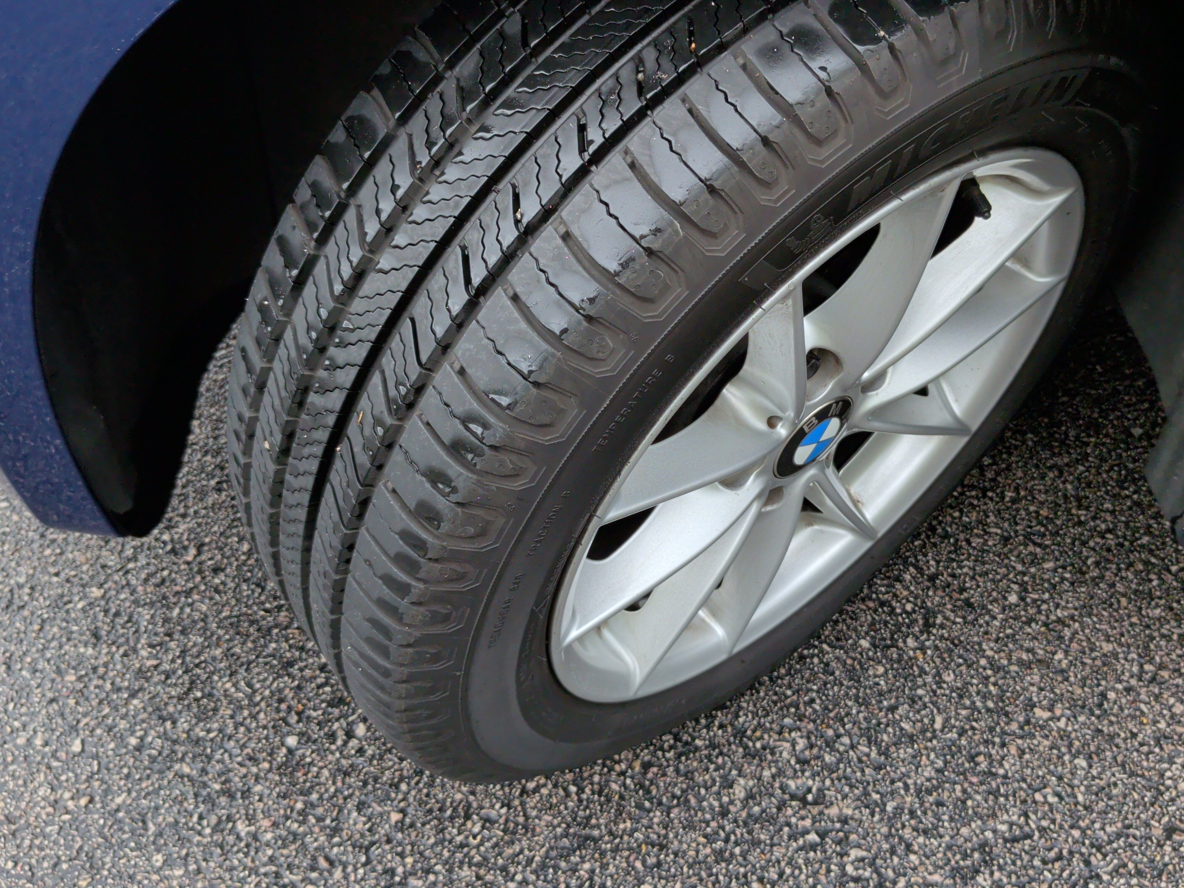 Used 2011 BMW 128i Convertible RWD image 13