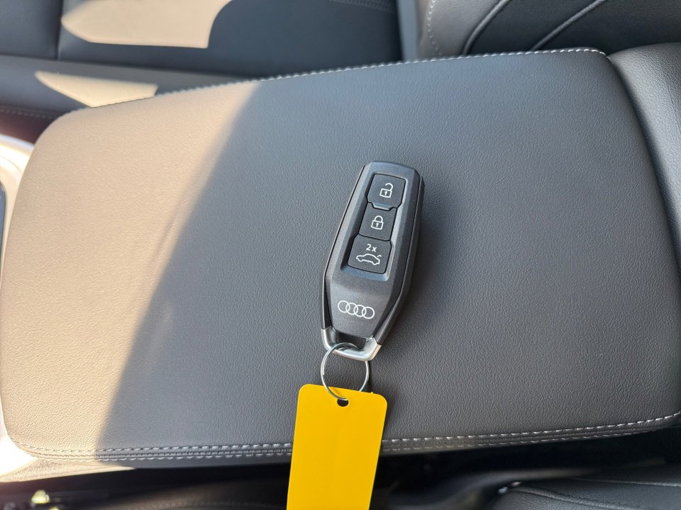 New 2025 Audi Q5 Premium image 34