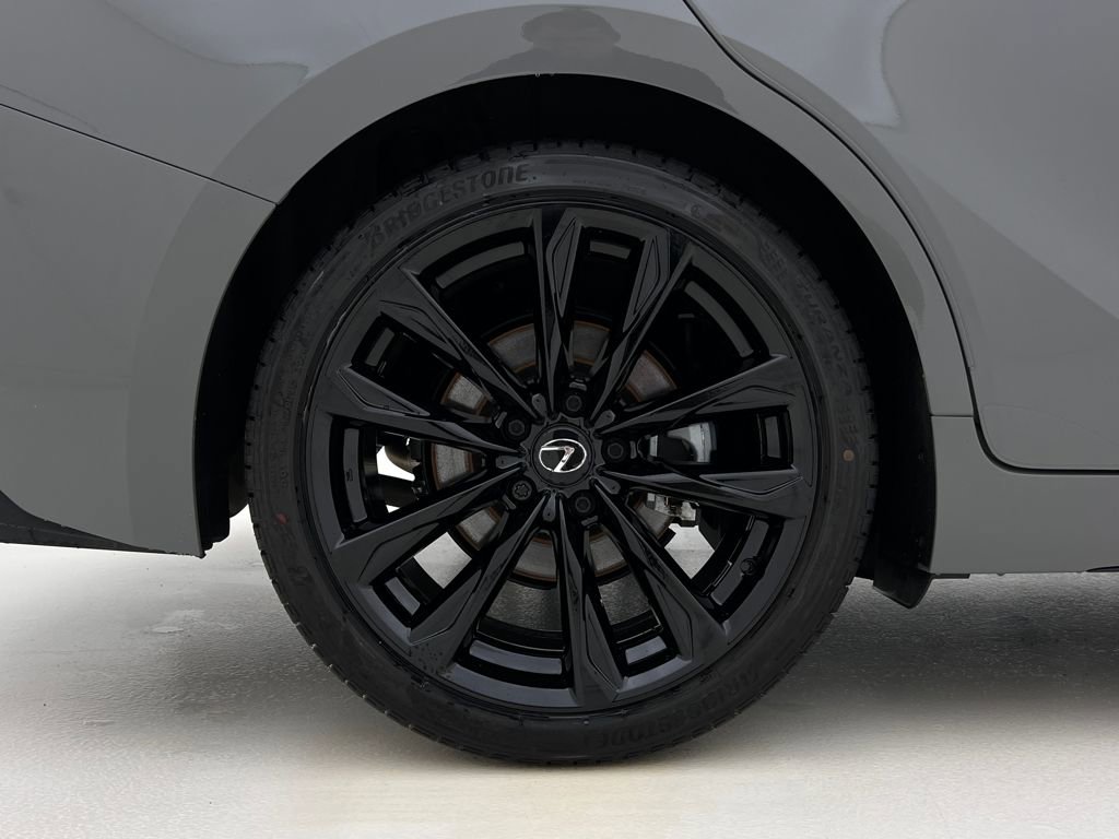 Used 2025 Lexus IS 350 F Sport w/ Navigation Package image 28