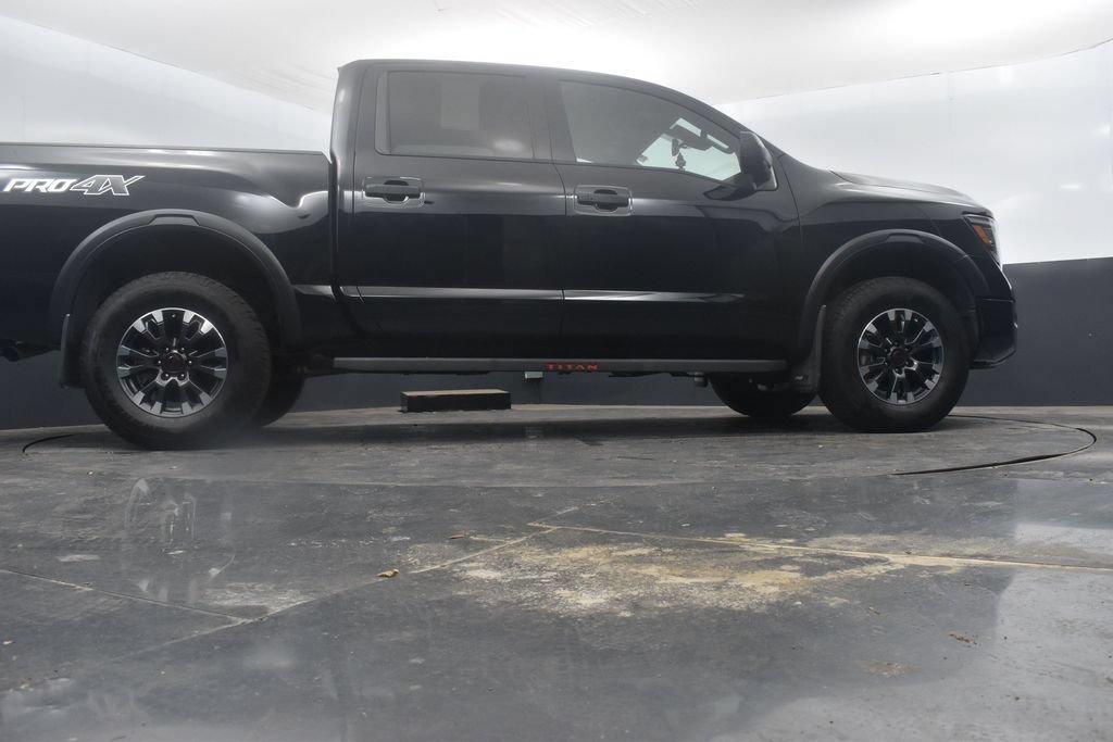 Used 2023 Nissan Titan PRO-4X w/ Off Road Protection Package AWD/4WD image 36
