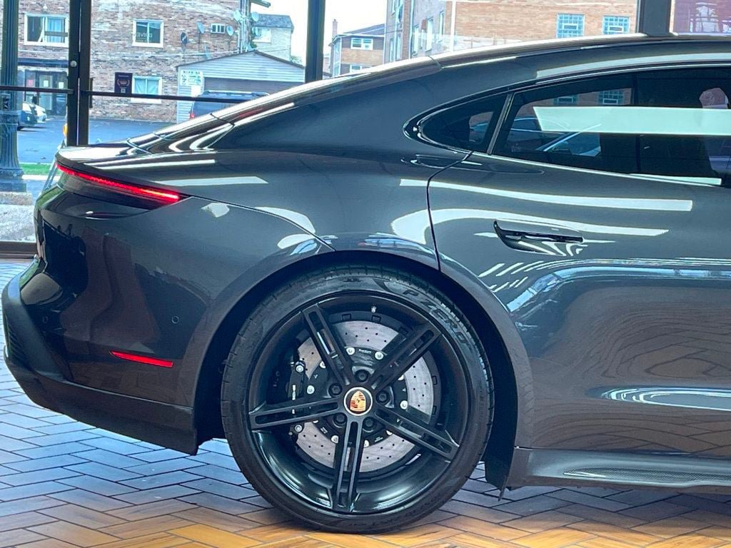 Used 2020 Porsche Taycan Turbo S AWD/4WD image 6