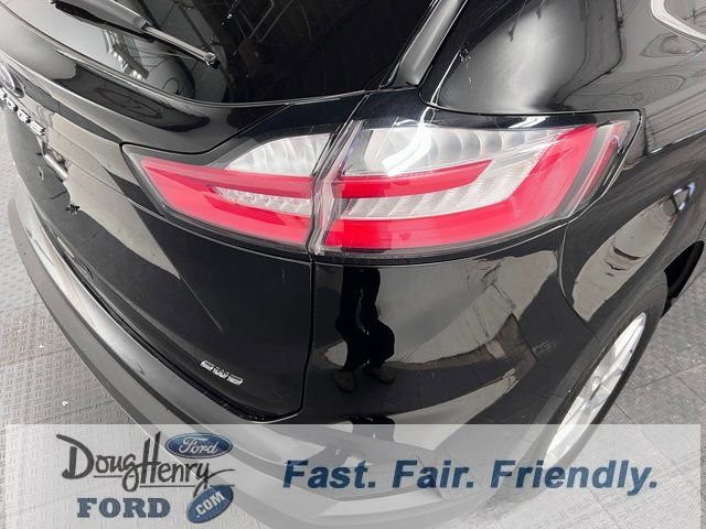 Used 2024 Ford Edge SEL image 13