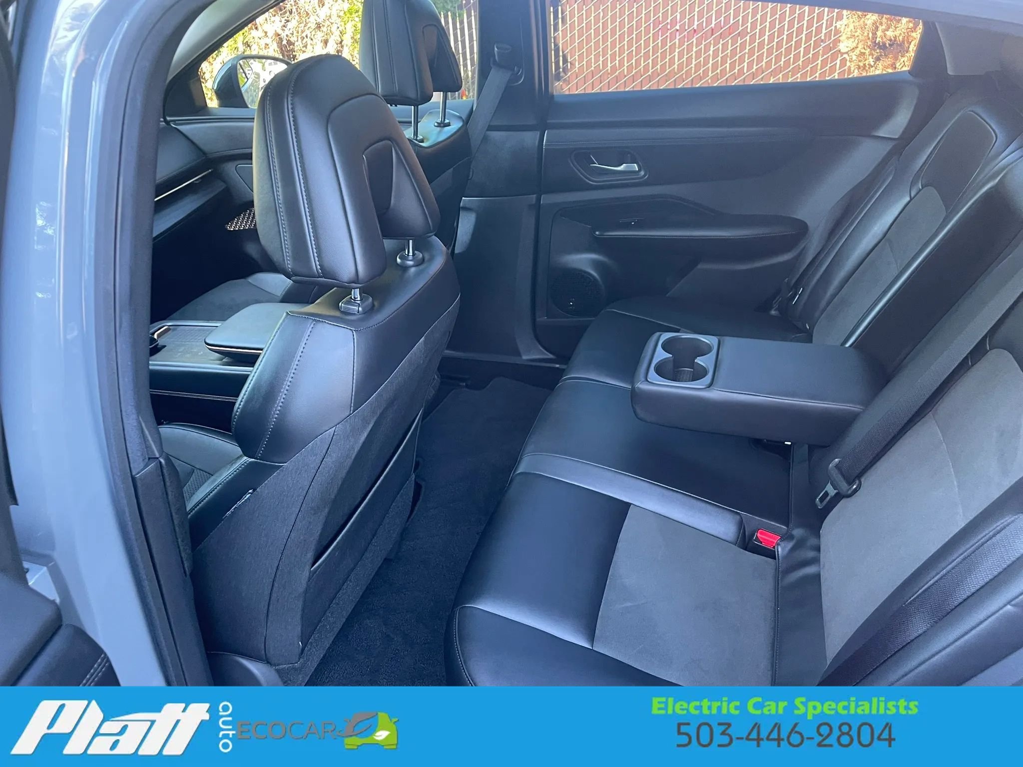 Used 2024 Nissan Ariya FWD image 37