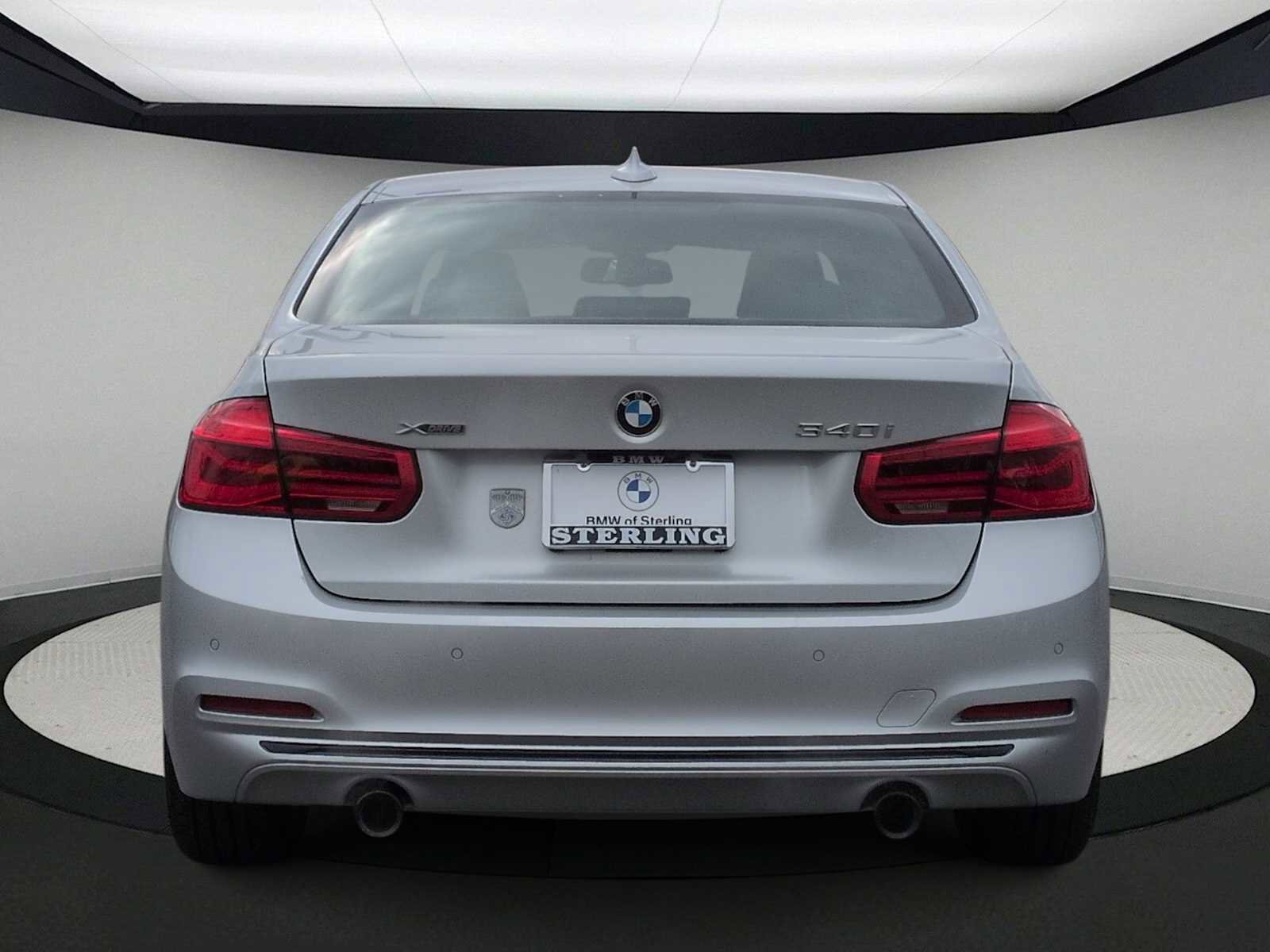 Used 2017 BMW 340i xDrive 340i xDrive image 7