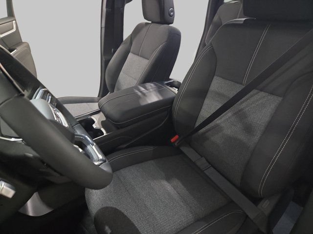 New 2026 GMC Acadia Elevation w/ Super Cruise Package FWD image 18