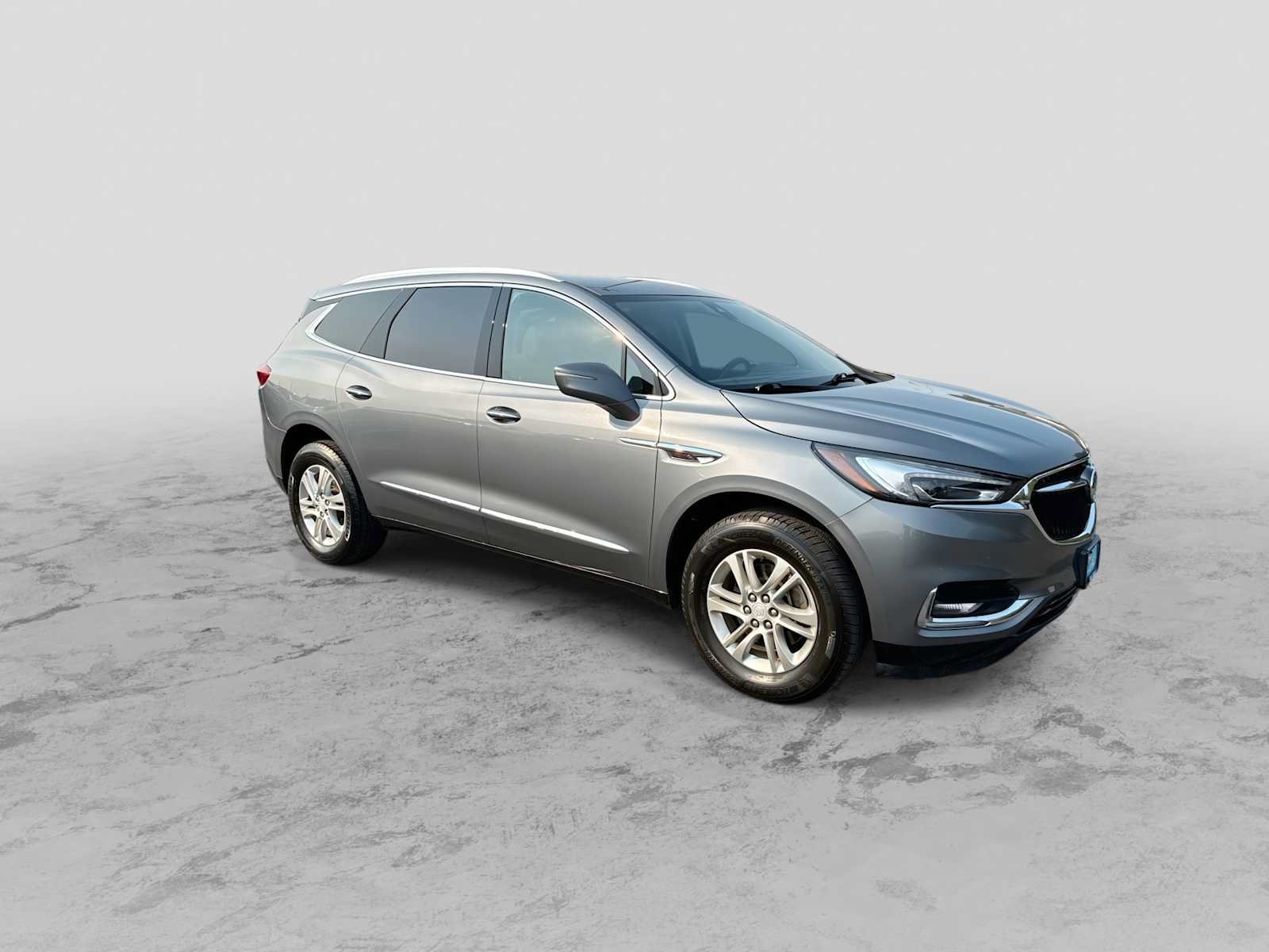 Used 2019 Buick Enclave Premium AWD/4WD image 2