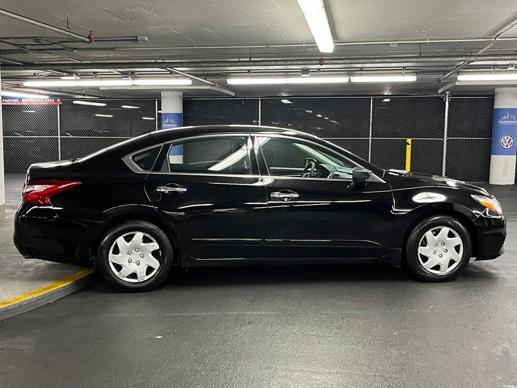 Used 2016 Nissan Altima 2.5 S w/ Power Driver Seat Package FWD image 33
