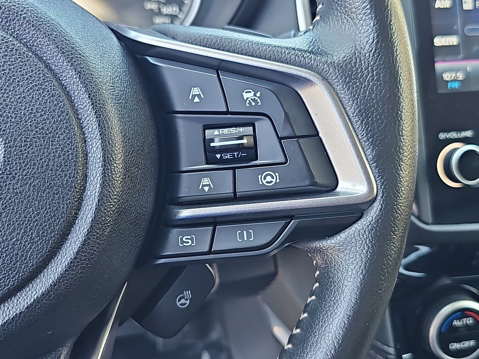 Certified 2024 Subaru Forester Limited AWD/4WD image 18