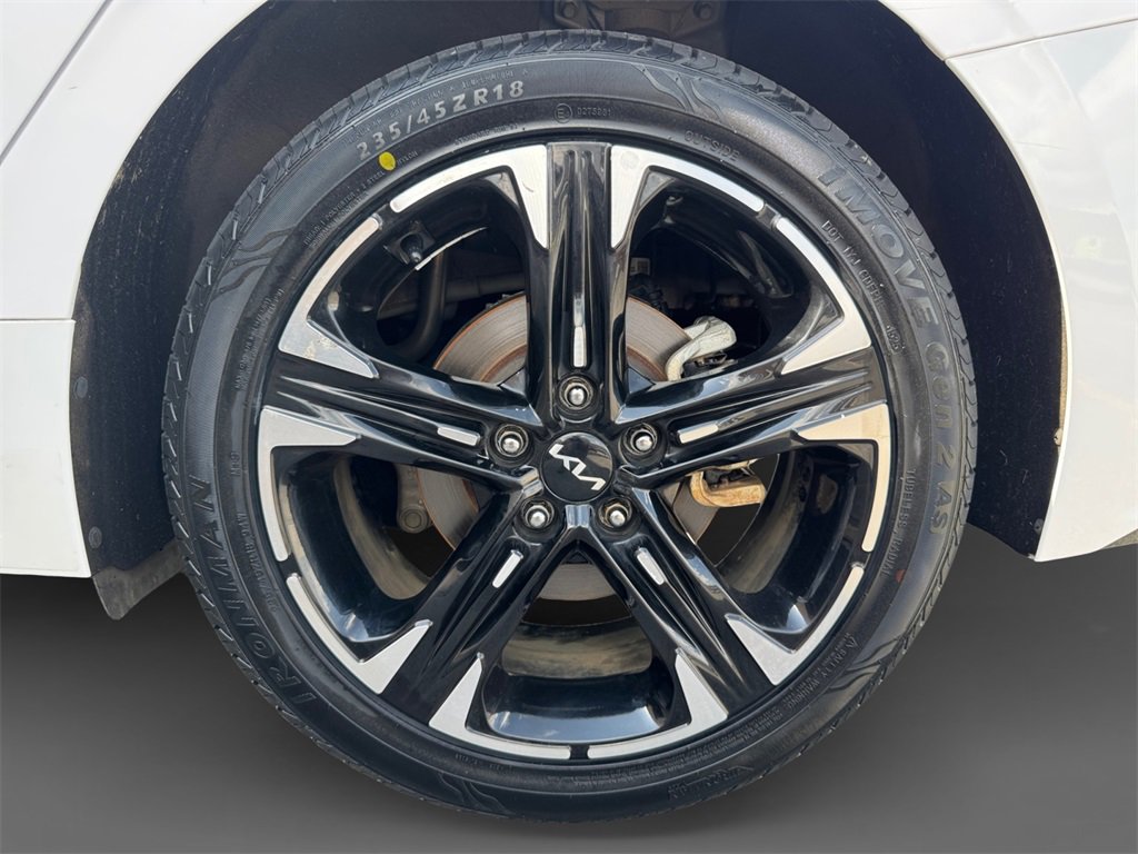 Used 2022 Kia K5 GT-Line image 11