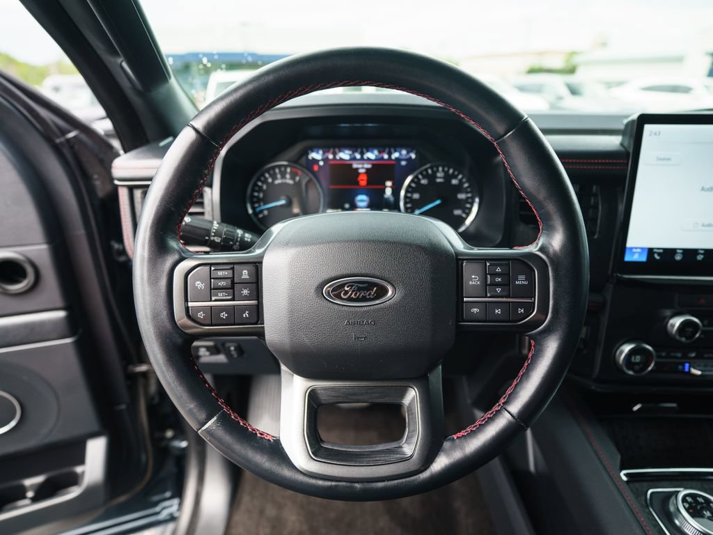 Used 2022 Ford Expedition Max Limited AWD/4WD image 19