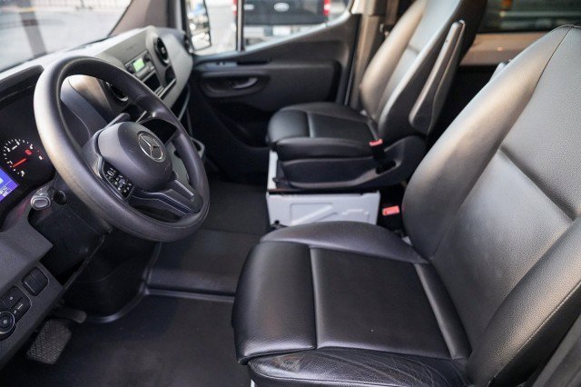 Used 2019 Mercedes-Benz Sprinter 2500 w/ Driver Convenience Package image 25