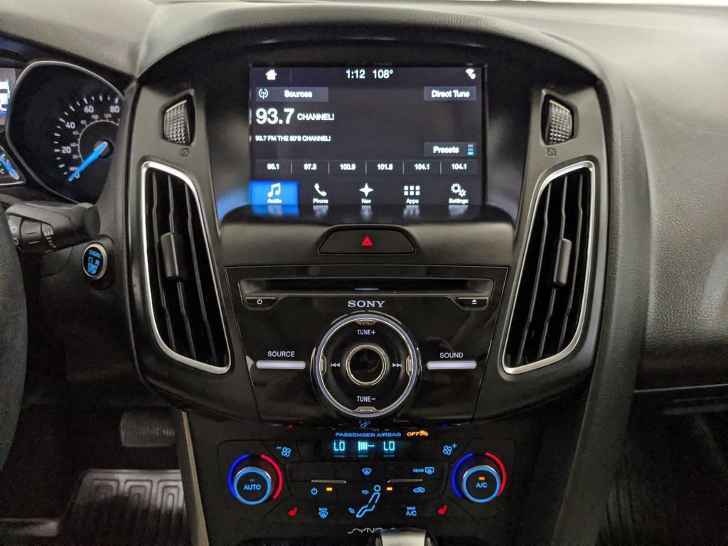 Used 2017 Ford Focus Titanium FWD image 8