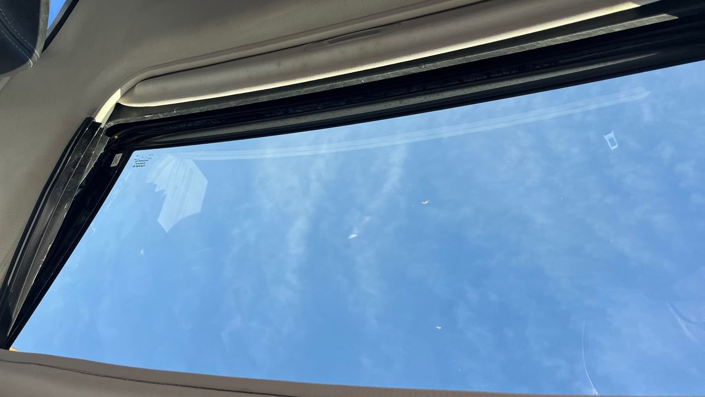 Used 2016 Subaru Legacy 3.6R Limited image 16