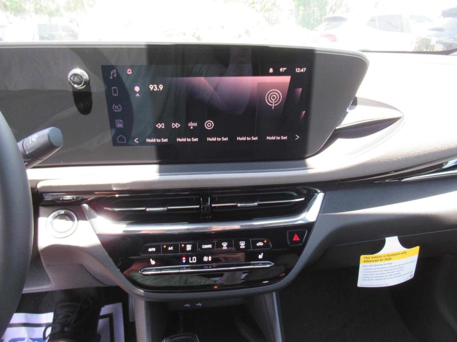 New 2026 Buick Envista Sport Touring FWD image 27