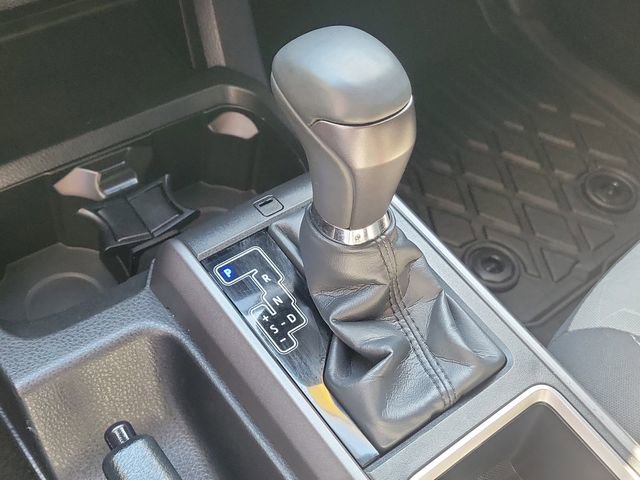 Used 2022 Toyota Tacoma TRD Sport w/ Technology Package image 32