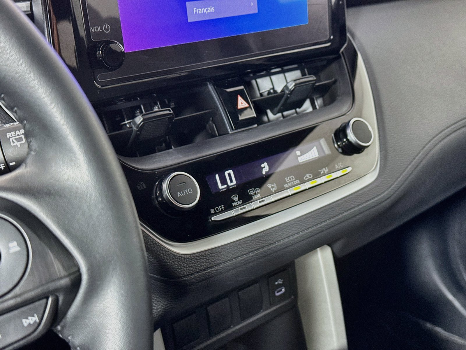 Certified 2025 Toyota Corolla Cross AWD Hybrid image 15