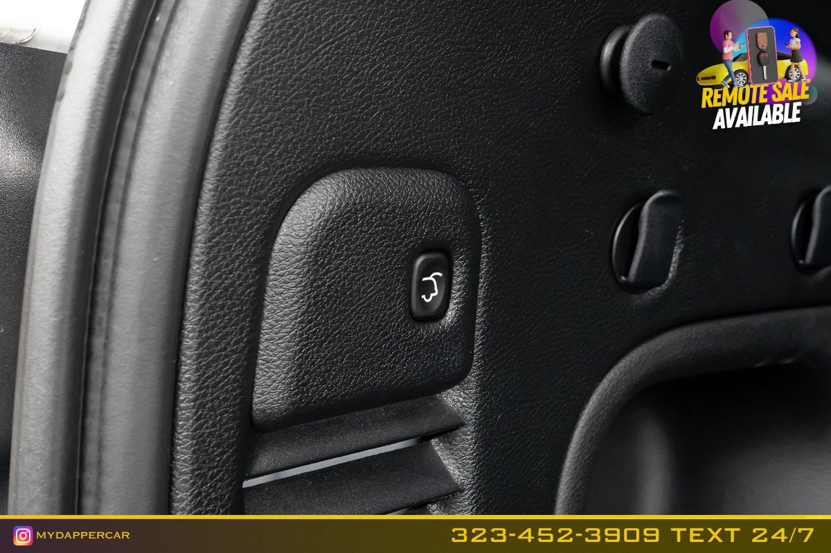 Used 2021 Jeep Grand Cherokee Laredo X AWD/4WD image 19