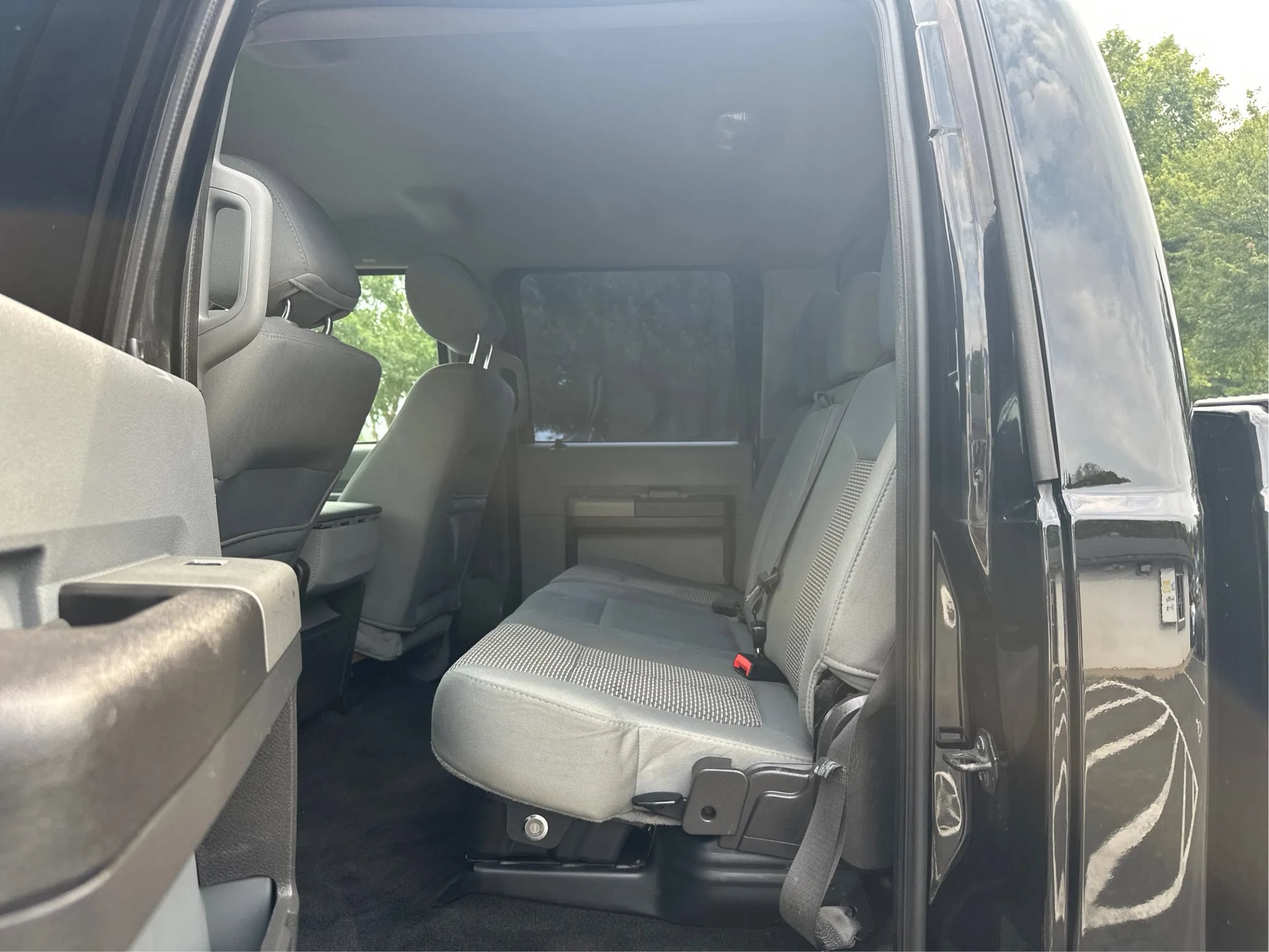 Used 2012 Ford F250 XLT w/ XLT Premium Pkg AWD/4WD image 10
