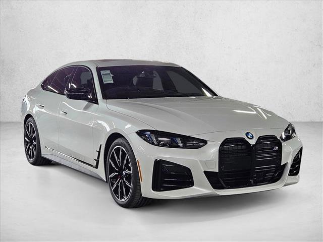 New 2026 BMW M440i image 3