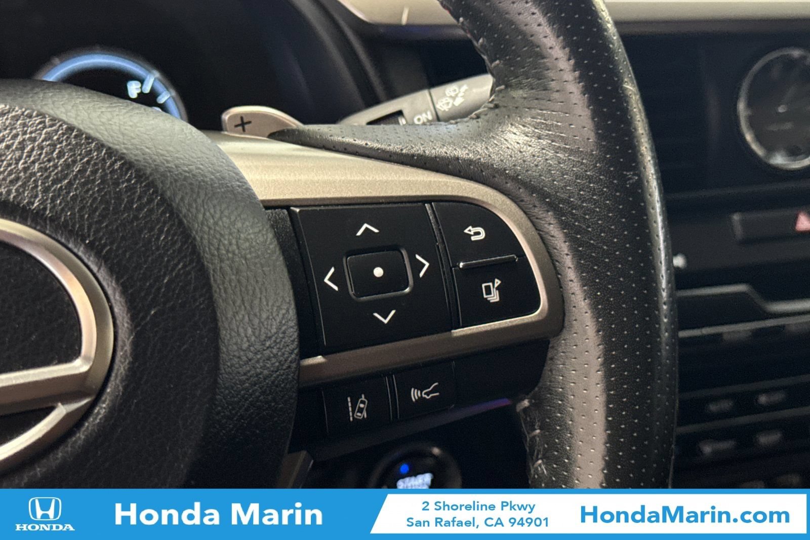 Used 2020 Lexus RX 350 F Sport w/ Accessory Package AWD/4WD image 32