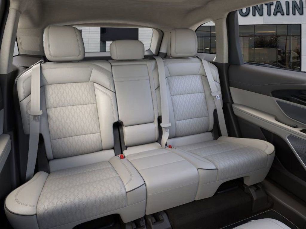 New 2026 Lincoln Nautilus Black Label image 11