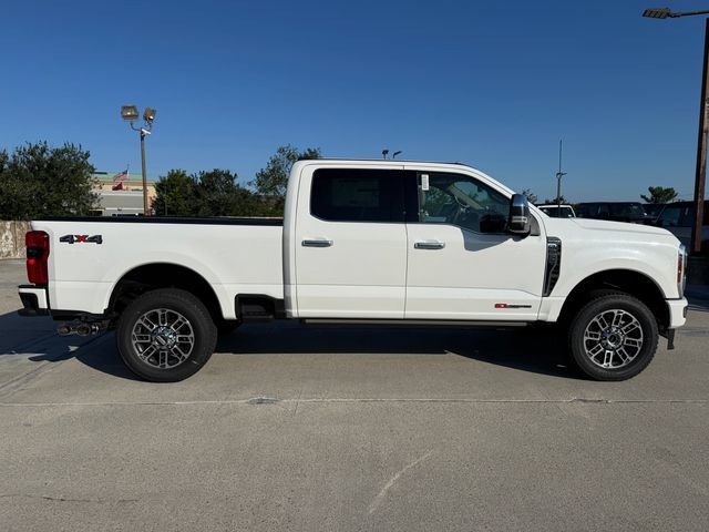 New 2026 Ford F250 Platinum w/ Platinum Plus Package AWD/4WD image 2