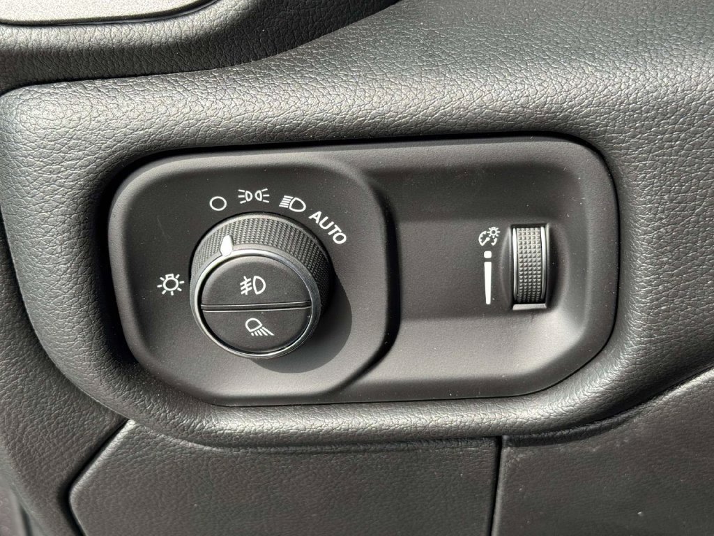 New 2026 RAM 2500 Tradesman AWD/4WD image 27