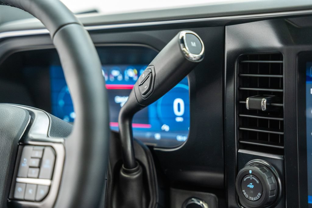 New 2026 Ford F350 Platinum AWD/4WD image 34