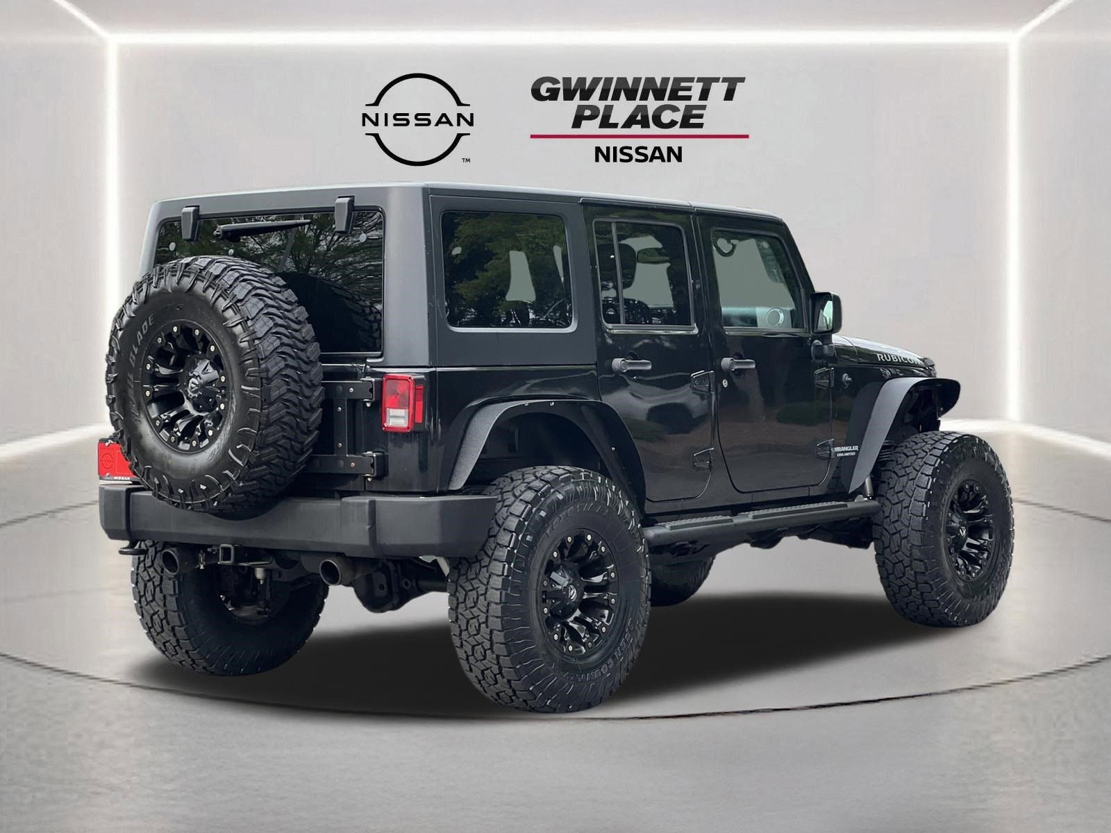 Used 2016 Jeep Wrangler Unlimited Rubicon w/ Dual Top Group image 24