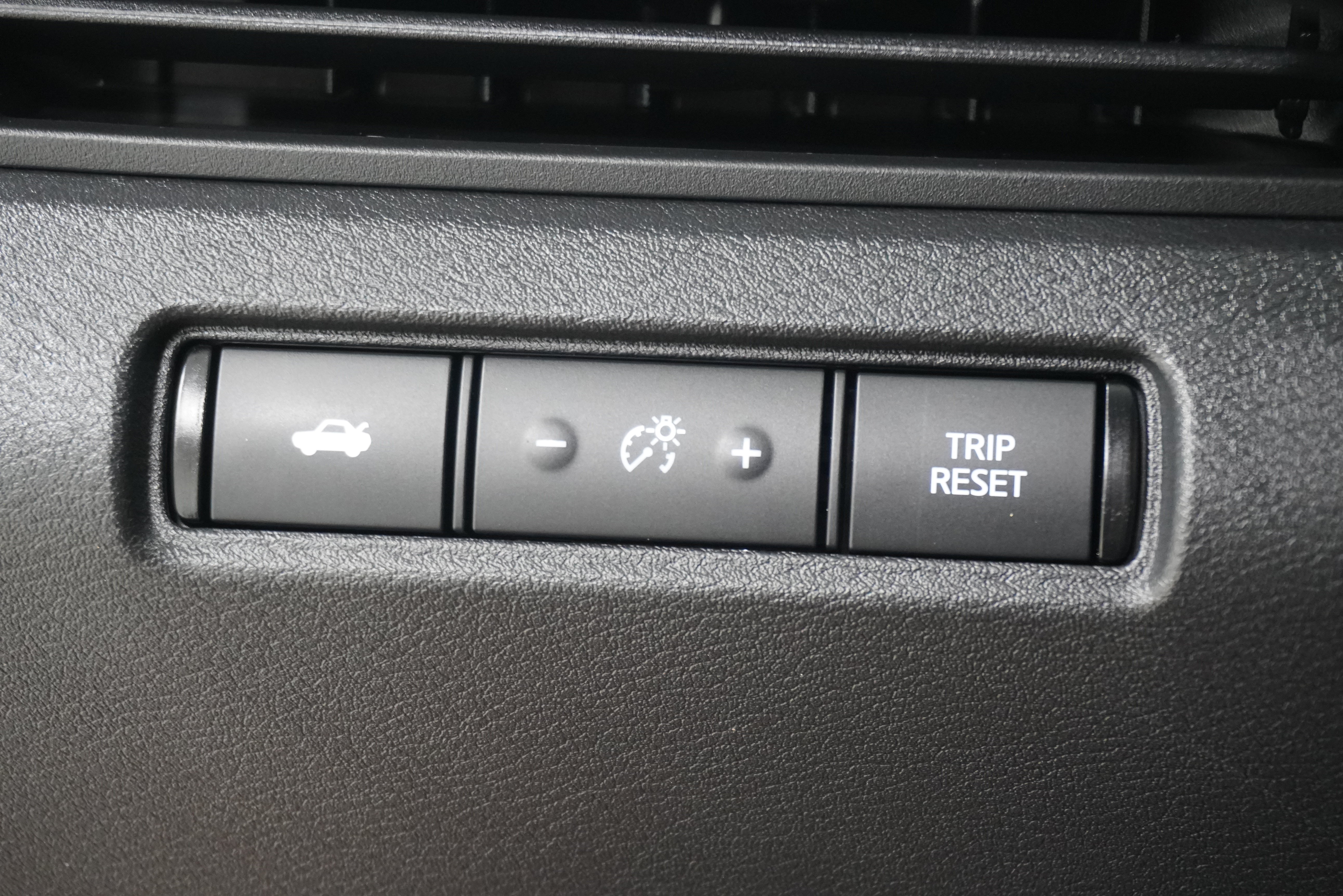 Used 2020 Nissan Altima 2.5 SR FWD image 21