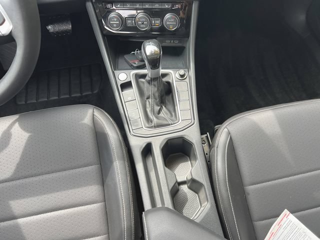Used 2024 Volkswagen Jetta SE FWD image 28