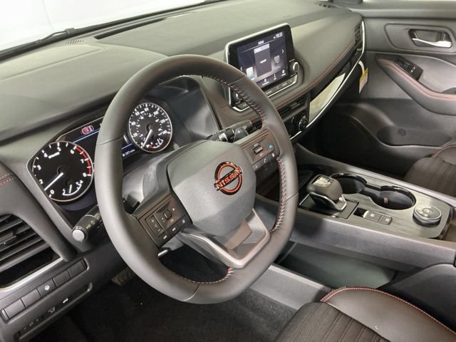 New 2026 Nissan Rogue SV AWD/4WD image 9