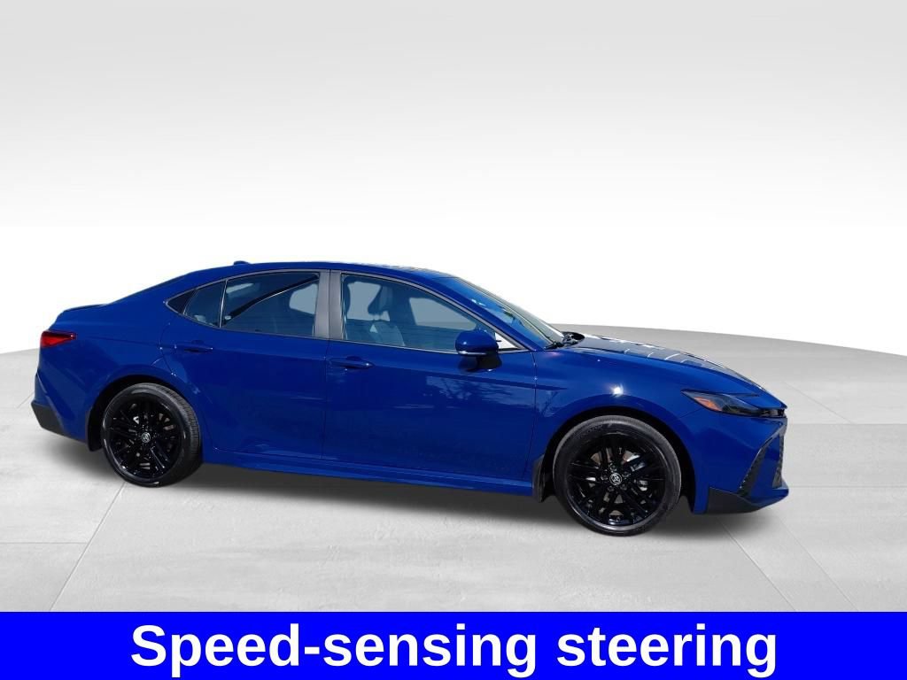 Used 2025 Toyota Camry SE w/ Convenience Package AWD/4WD image 8
